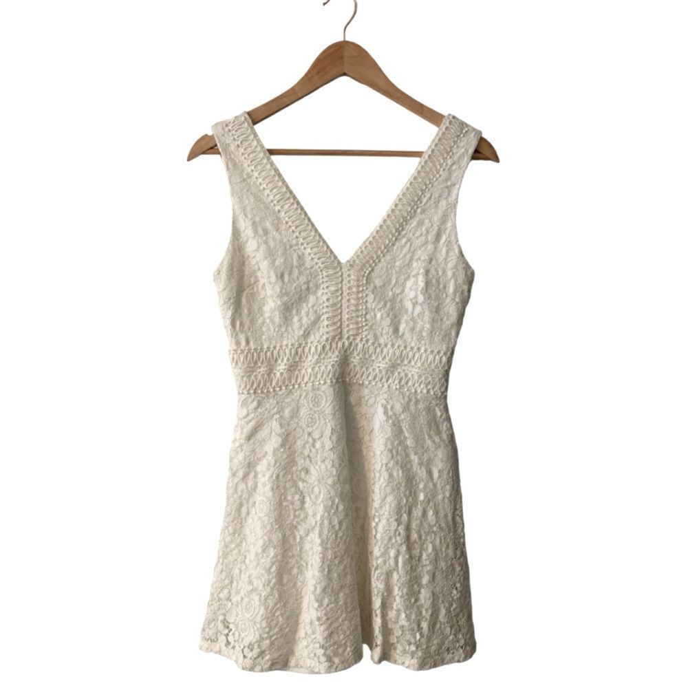 Francesca's Collections White Mini Dress